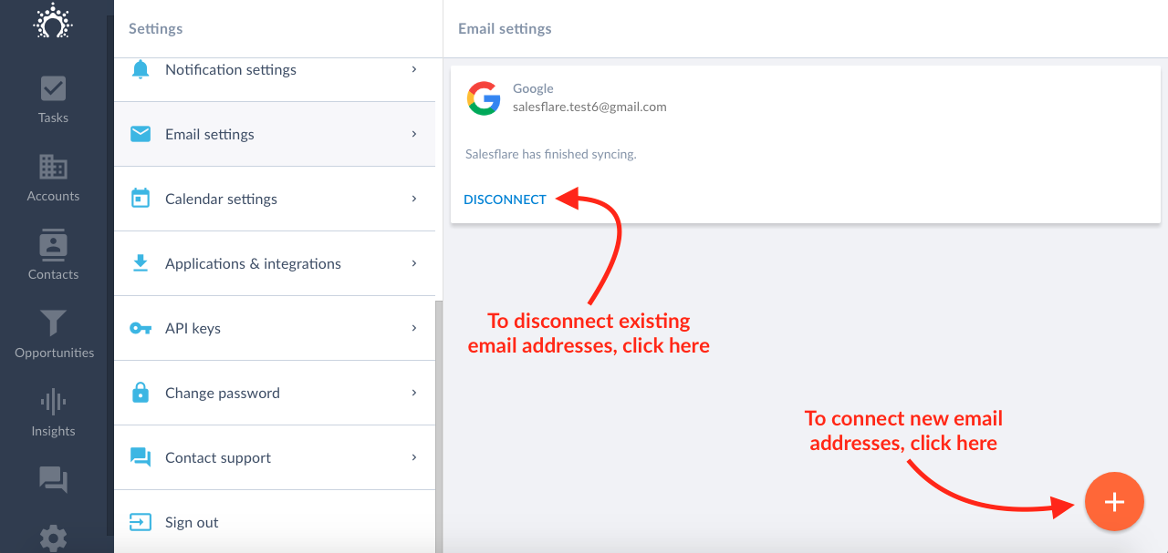 Salesflare Email settings: verbundenes Google-Konto mit Disconnect-Link, unten rechts der runde „+"-Button zum Verbinden neuer E-Mail-Adressen